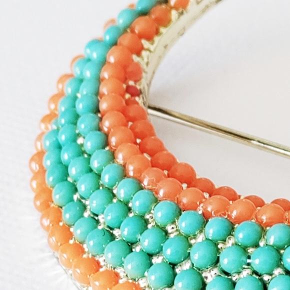 Vintage Simulated Coral and Turquoise Brooch BKS Signed - Picture 2 of 12
